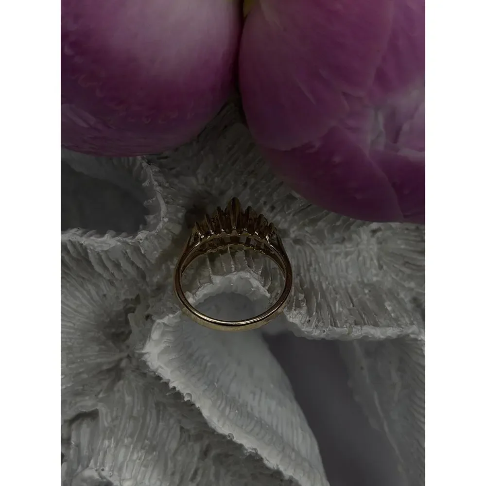 Elegant 14K Yellow Gold Emerald & White Topaz Ring Size 6